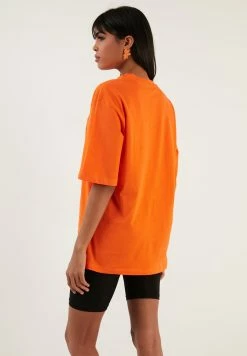 LELA Loose Fit - T-Shirt Basic - Orange -LELA Winkel 03beaeea12e449ffa98212fbc13648e1