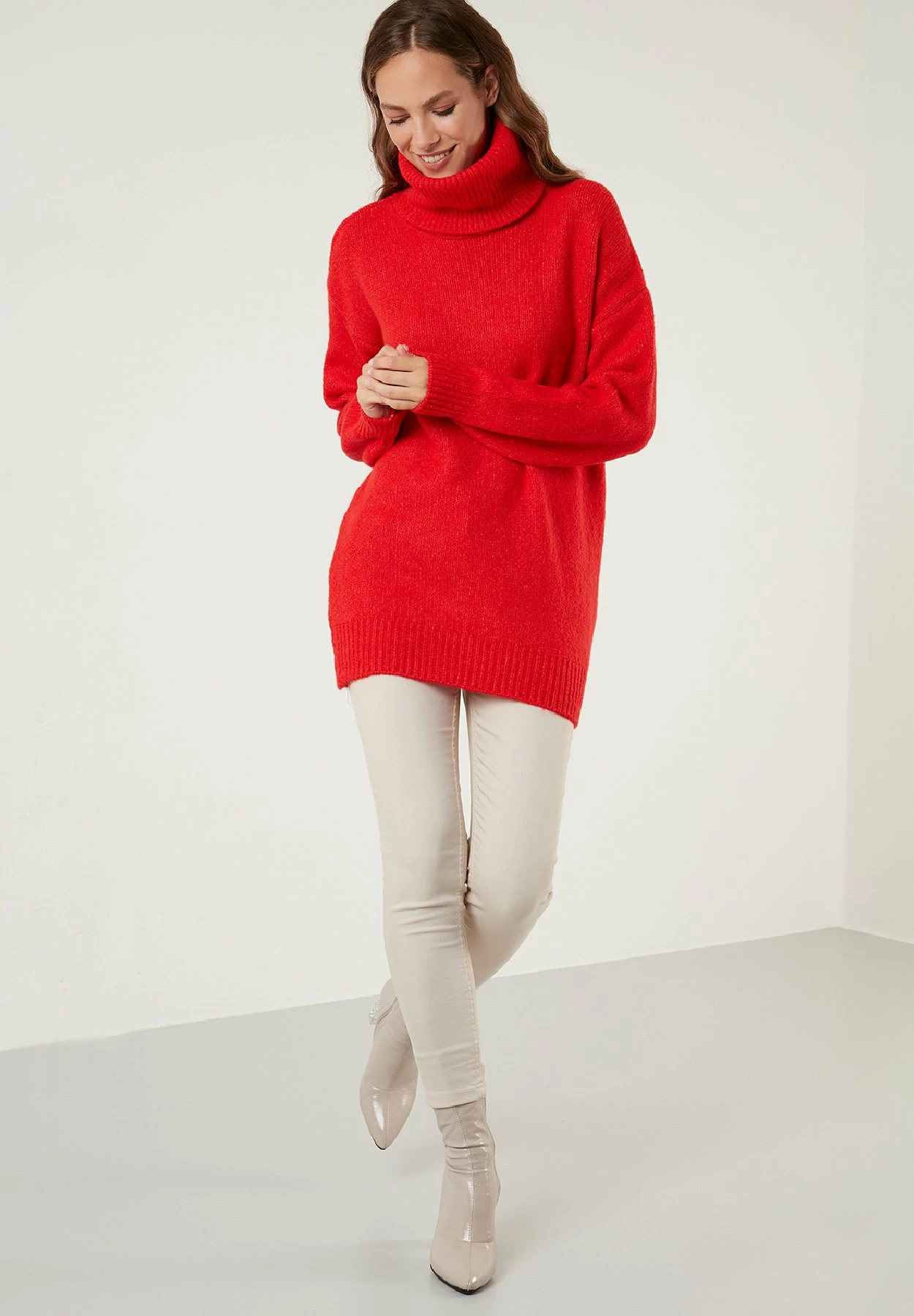 LELA Regular Fit - Trui - Orange Color 4 LELA Regular Fit - Trui - Orange Color - Afbeelding 2