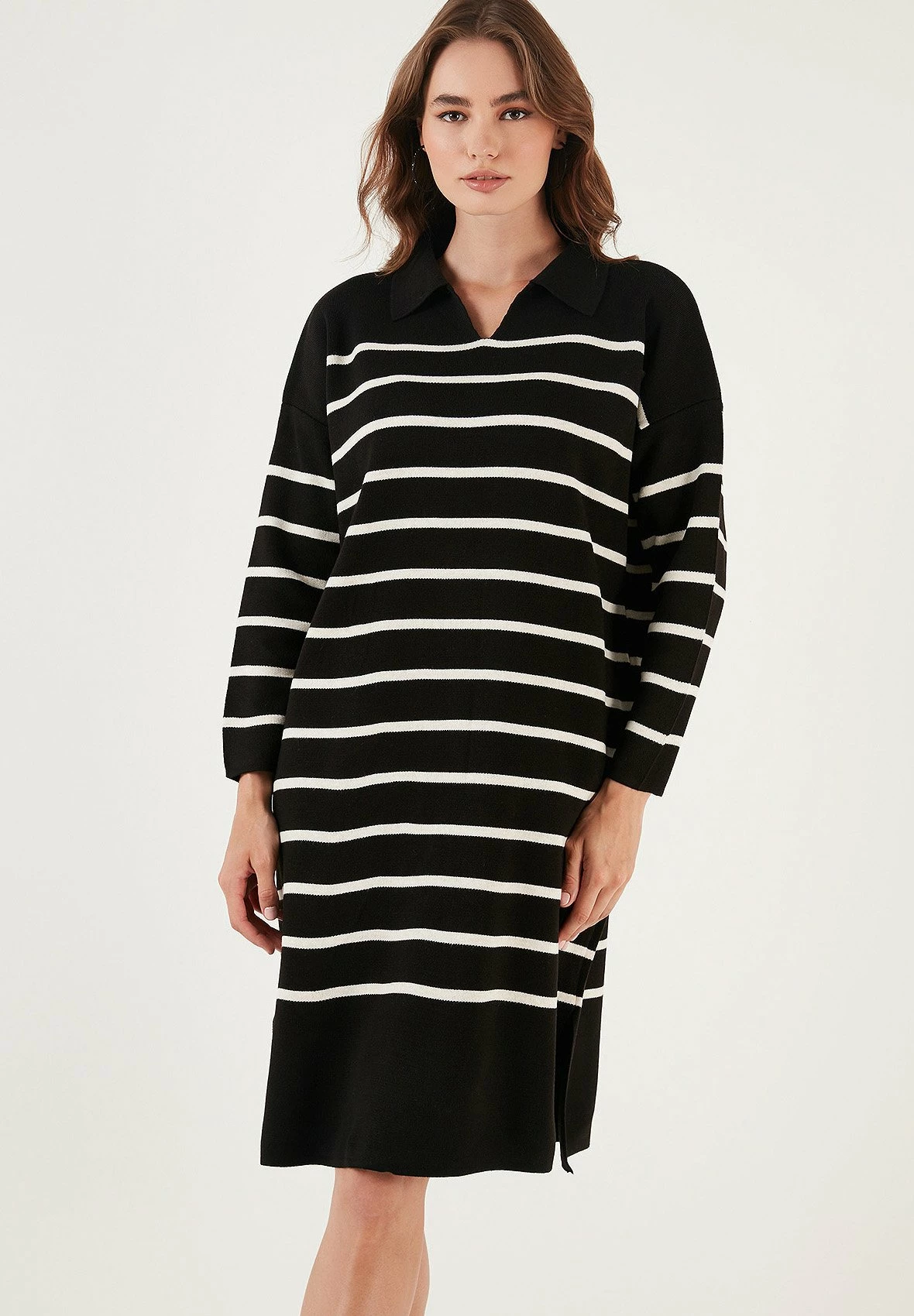 LELA Gebreide Jurk - Black/Light Stone 8 LELA Gebreide Jurk - Black/Light Stone - Afbeelding 6