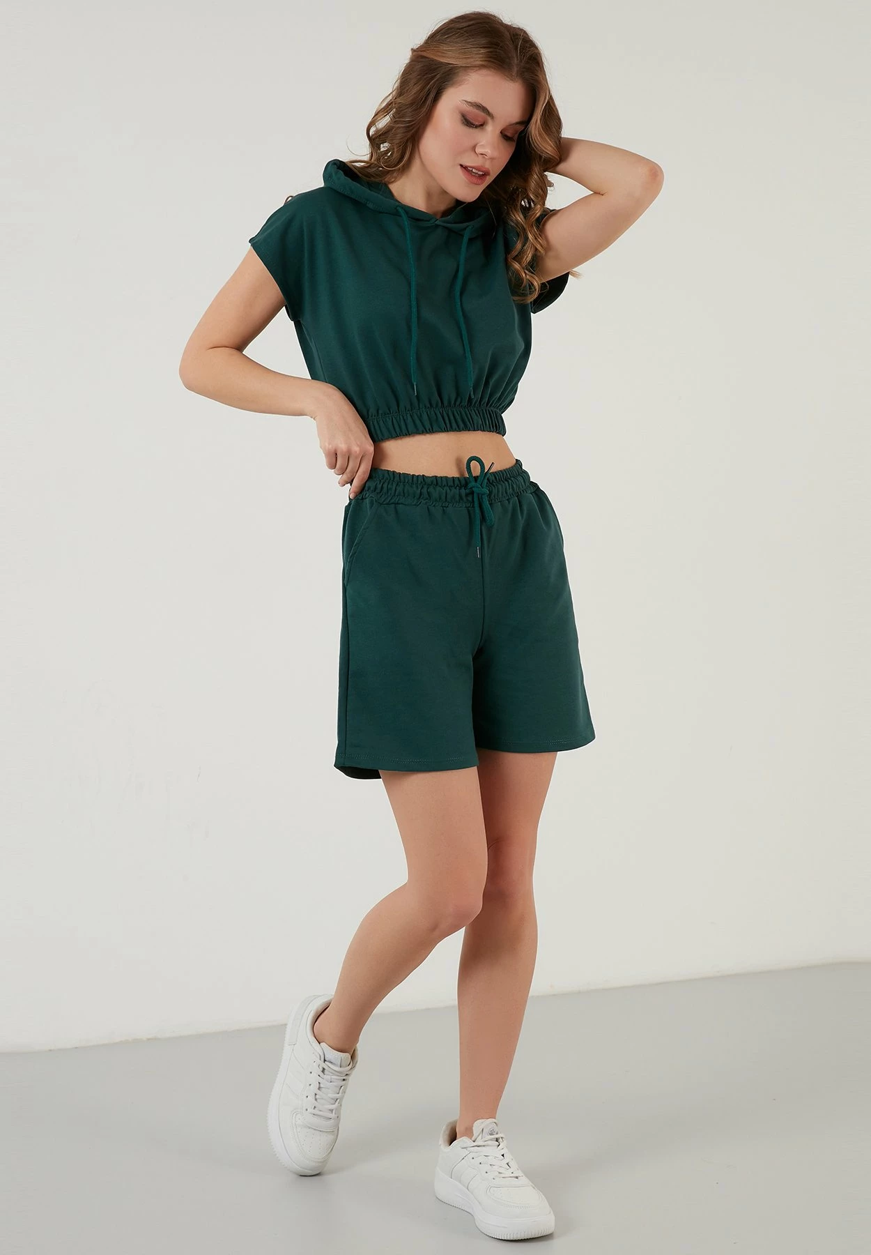 LELA Two Piece Set - Regular Fit - Shorts - Dark Green Melange 5 LELA Two Piece Set - Regular Fit - Shorts - Dark Green Melange - Afbeelding 3
