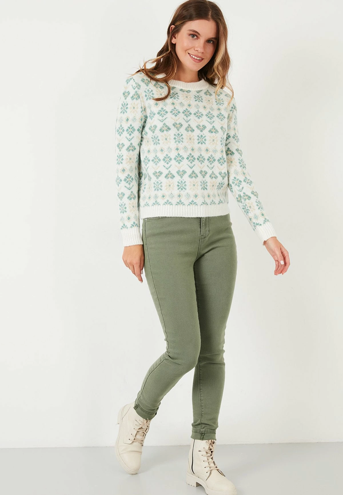 LELA Regular Fit - Trui - Ecru 4 LELA Regular Fit - Trui - Ecru - Afbeelding 2