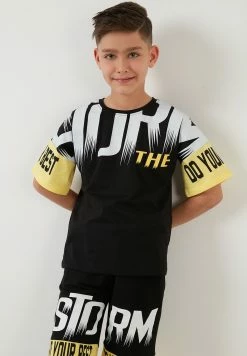 LELA Regular Fit T-Shirt And Shorts - Shorts - Black -LELA Winkel 1ae3e2cf43d14d769752cc3af805567f