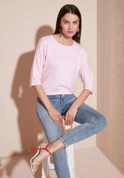 LELA Crew Neck- Longsleeve - Light Pink -LELA Winkel 1df677be4fff4a5e9ef49123a0181a7f