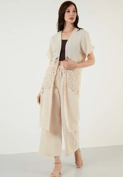 LELA Two Piece Set - Regular Fit - Vest - Beige