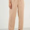 LELA Regular Fit - Broek - Camel -LELA Winkel 1fc3088ae331435e8cdbb55243f13fb3