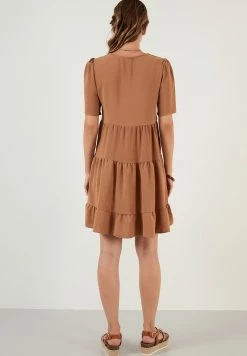LELA Loose Fit - Jurk - Light Brown -LELA Winkel 20646a48064f49ca865bf4378990afee