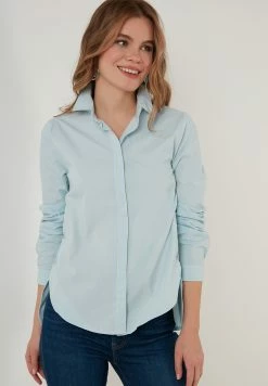 LELA Regular Fit - Overhemdblouse - Baby Blue 10 LELA Regular Fit - Overhemdblouse - Baby Blue -LELA Winkel 20aa6eb6ffa04c0bb10a1973aa93d925