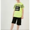 LELA Regular Fit Shorts And T-Shirt - Shorts - Neon Yellow