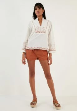 LELA Regular Fit - Blouse - Ecru Camel -LELA Winkel 2ba4203cd96b4ca79fa317efaef2718d