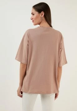 LELA Loose Fit - T-Shirt Basic - Biscuit -LELA Winkel 2e872200798b4d4aa51ab1698a37fad9