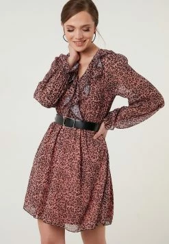 LELA Regular Fit - Jurk - Rose 9 LELA Regular Fit - Jurk - Rose -LELA Winkel 2f3b396bcd0c43c8a7e48ad472ee8b74