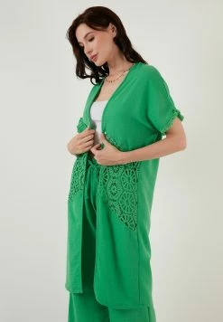 LELA Two Piece Set - Regular Fit - Vest - Green -LELA Winkel 2fee6acb0caa4ef19e64ea9e2941cb7c