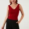 LELA Regular Fit - Top - Red -LELA Winkel 32acbfbc35194534b1be5108ab6aa694