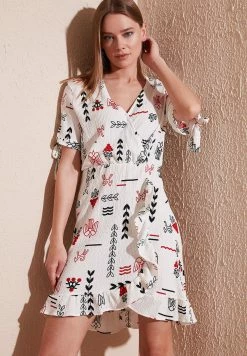 LELA Regular Fit - Jurk - Ecru Orange -LELA Winkel 32fa2cce443b417f92bbd340e632d334