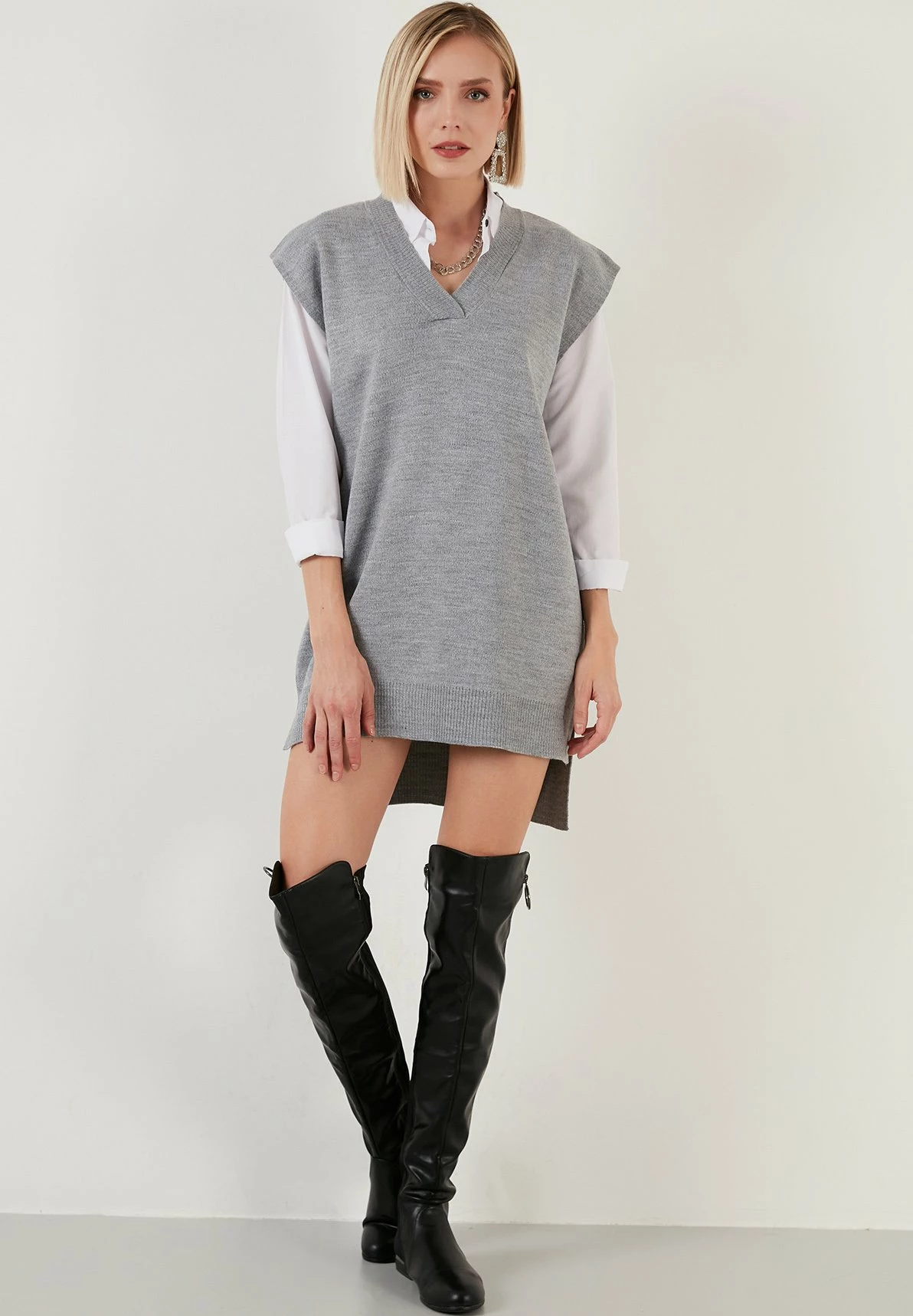 LELA T-Shirt Basic - Grey 7 LELA T-Shirt Basic - Grey - Afbeelding 5