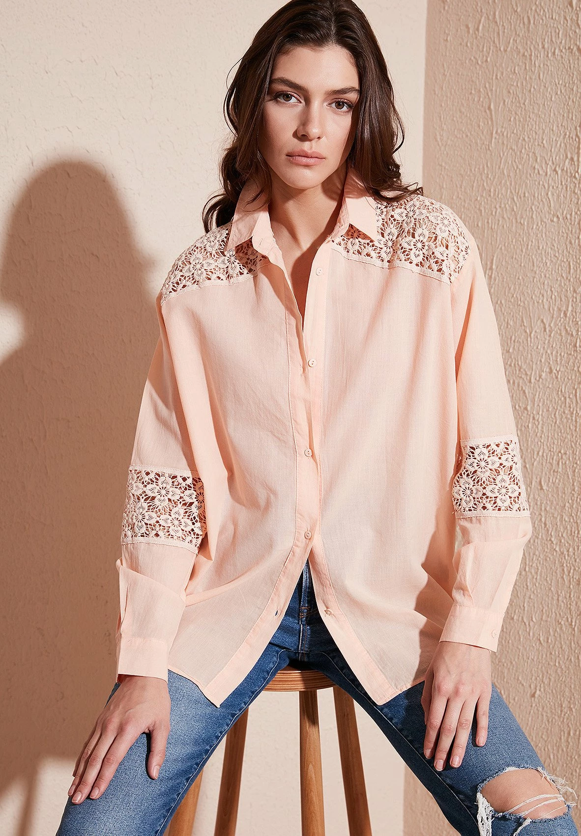 LELA Overhemdblouse - Salmon 6 LELA Overhemdblouse - Salmon - Afbeelding 4