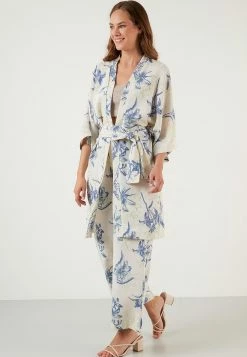 LELA Two Piece Set - Regular Fit - Vest - Blue -LELA Winkel 3ed339b8a5c7452c8d496d12a0ab2c16