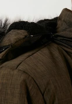 LELA Regular- Winterjas - Khaki -LELA Winkel 3f9bee3f42e541b8b5e97bf4c7a08a61