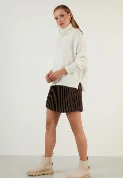 LELA Loose Fit - Trui - White -LELA Winkel 41635d205dea424296ef4b1adb051fa0