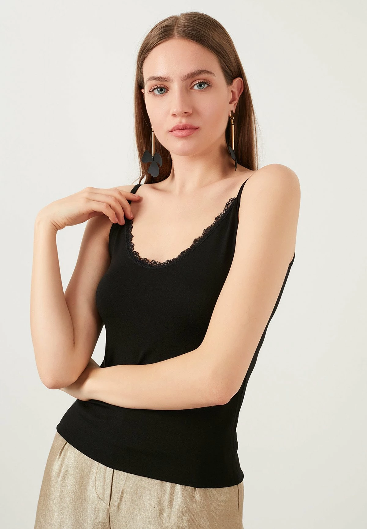 LELA Athlete - Top - Black 6 LELA Athlete - Top - Black - Afbeelding 4