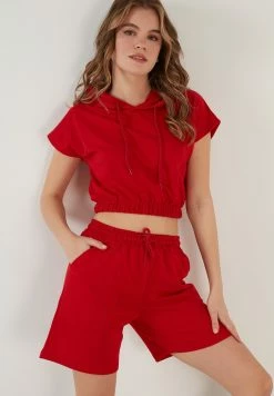LELA Two Piece Set - Regular Fit - Shorts - Red