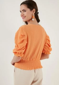 LELA Blouse - Light Orange -LELA Winkel 44723339730149b4a3418e8f1cb02583