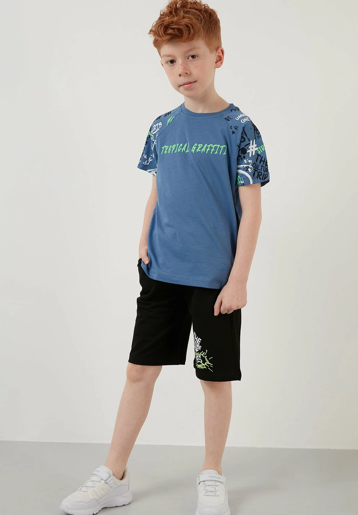 LELA Regular Fit T-Shirt And Shorts - Trainingspak - Royal Blue/Black/Light Green 4 LELA Regular Fit T-Shirt And Shorts - Trainingspak - Royal Blue/Black/Light Green - Afbeelding 2