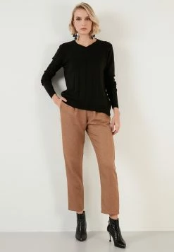 LELA Regular Fit - Trui - Black -LELA Winkel 48dcf241dab54642897f46b8eab2cffd