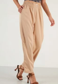 LELA Regular Fit - Broek - Camel 12 LELA Regular Fit - Broek - Camel -LELA Winkel 4a6940a01caa431183f5b5d213c8703c