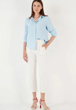 LELA Overhemdblouse - Baby Blue -LELA Winkel 4abf68cdb02e444e8496d5ff926b61fb