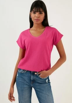 LELA Regular Fit - Blouse - Fuchsia 12 LELA Regular Fit - Blouse - Fuchsia -LELA Winkel 4b30f03d63a84bb585b2003850fead5b