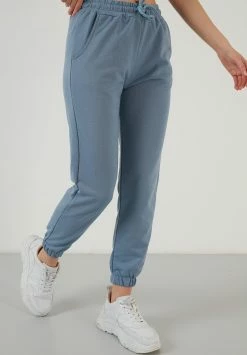 LELA Slim Fit - Trainingsbroek - Baby Blue 9 LELA Slim Fit - Trainingsbroek - Baby Blue -LELA Winkel 4b39960b578b4beda1a5a30c7a733f26