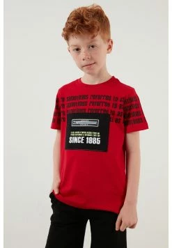 LELA Regular Fit Shorts And T-Shirt - Shorts - Red -LELA Winkel 4e95a460571e4779a1ce4fa69e4aa3ee