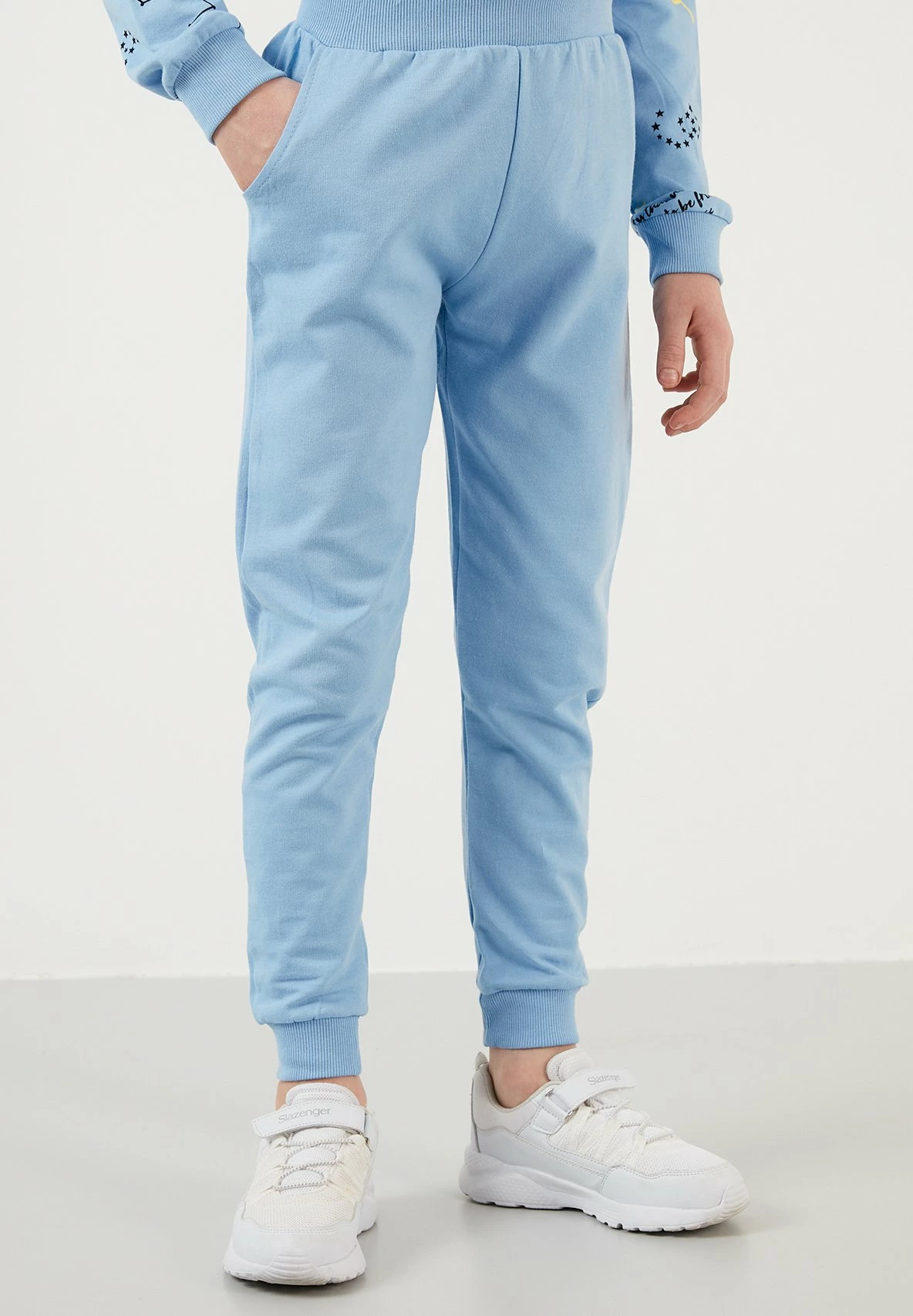 LELA Trainingspak - Baby Blue 7 LELA Trainingspak - Baby Blue - Afbeelding 5