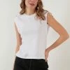 LELA Crew Neck- Top - White -LELA Winkel 53762b2254d74e3db903b6893846235b