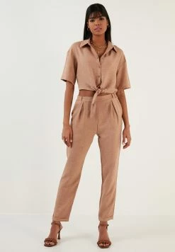 LELA Slim Fit - Broek - Camel 9 LELA Slim Fit - Broek - Camel -LELA Winkel 553906e6ecb440278b94383f607849af