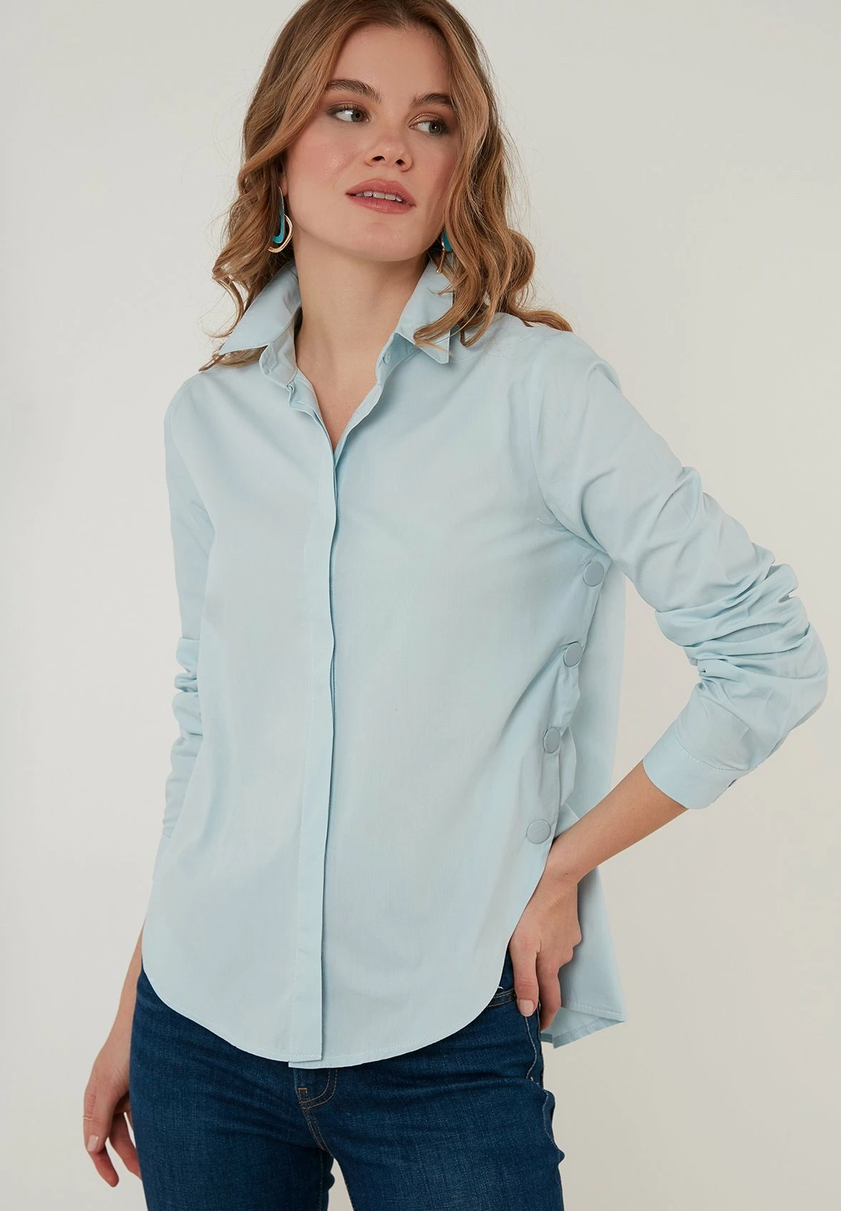 LELA Regular Fit - Overhemdblouse - Baby Blue 3 LELA Regular Fit - Overhemdblouse - Baby Blue