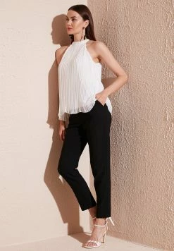 LELA Regular Fit - Blouse - Ecru -LELA Winkel 59f65bd548124b53a420331a9bb709ff