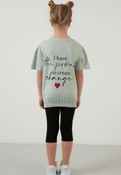 LELA Regular Fit T-Shirt And Leggins - Legging - Green -LELA Winkel 5bf003b84f0e42f38916bdfedc72b815