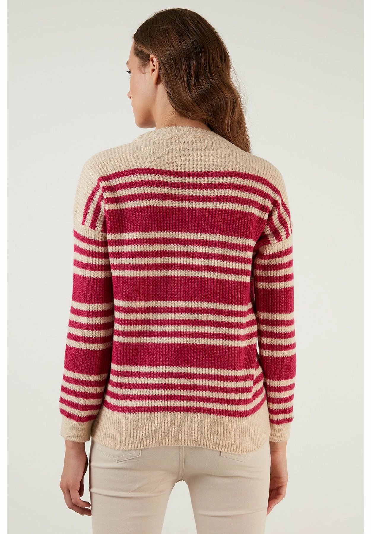 LELA Regular Fit - Trui - Beige Fuchsia 4 LELA Regular Fit - Trui - Beige Fuchsia - Afbeelding 2