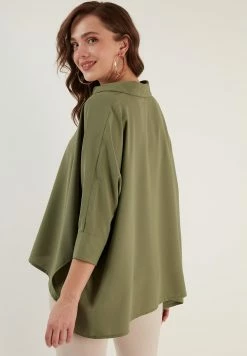 LELA Oversized - Overhemdblouse - Khaki -LELA Winkel 65f6ddf4ed2a4275879e9a1dc2c824de