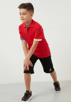 LELA Regular Fit - Shorts - Red -LELA Winkel 6981c902d8a94e83a5220edac24a4b0c