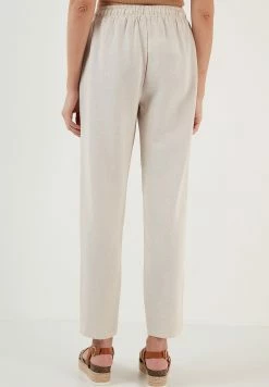 LELA Regular Fit - Broek - Beige -LELA Winkel 6a9af1f640a44e99b92e67bd196935b3