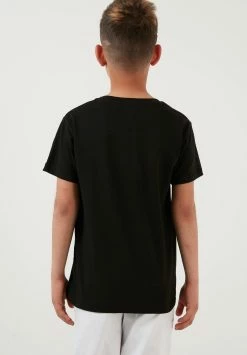 LELA Regular Fit - T-Shirt Print - Black 7 LELA Regular Fit - T-Shirt Print - Black -LELA Winkel 6b5eaa79098646c283bae18739aeb305