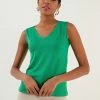 LELA Regular Fit - Top - Benetton Color -LELA Winkel 6f44ec61955b4a96afafe602c411fce2