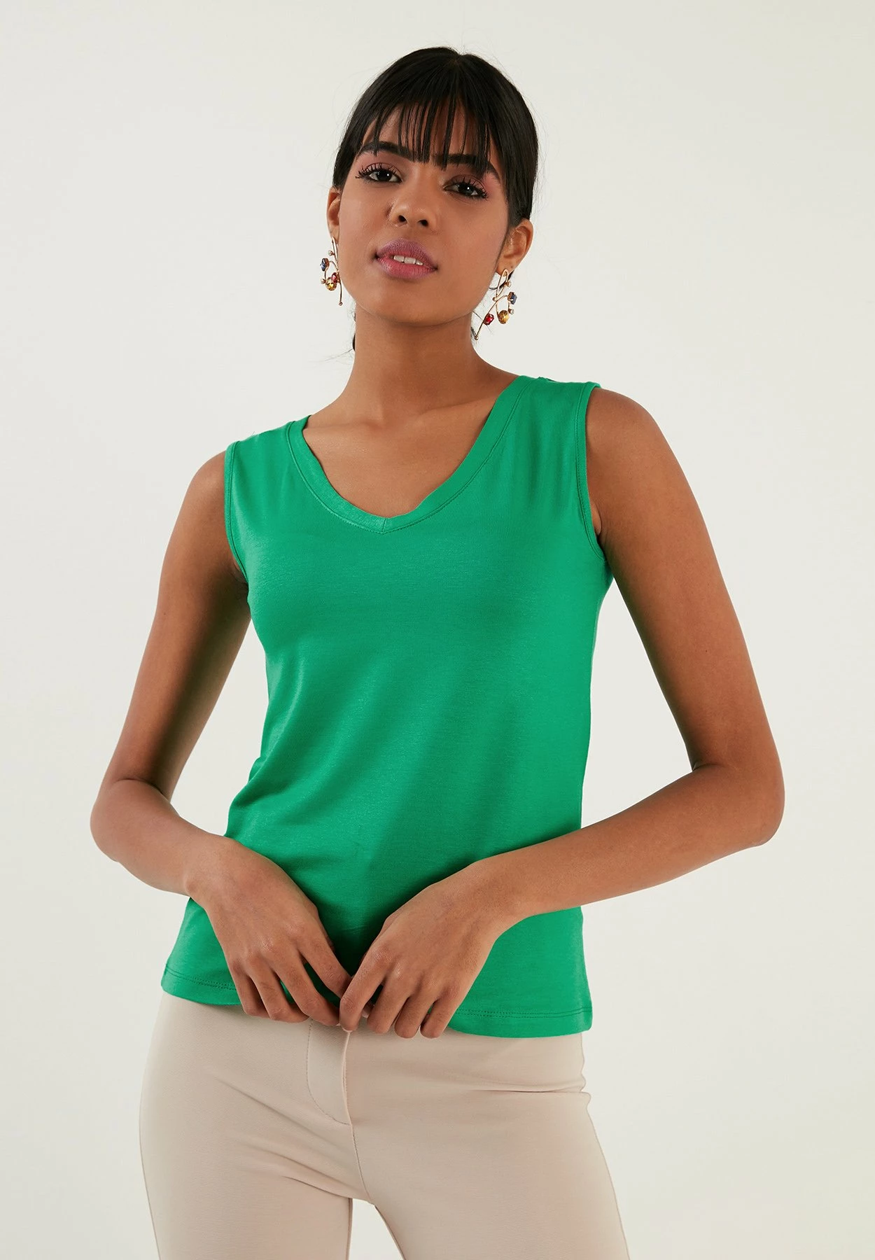 LELA Regular Fit - Top - Benetton Color 3 LELA Regular Fit - Top - Benetton Color