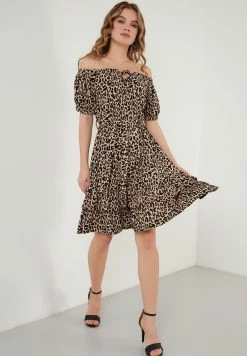 LELA Regular Fit - Jurk - Leopard -LELA Winkel 6f61eec6047f41f3bdcd92292eecb1bc