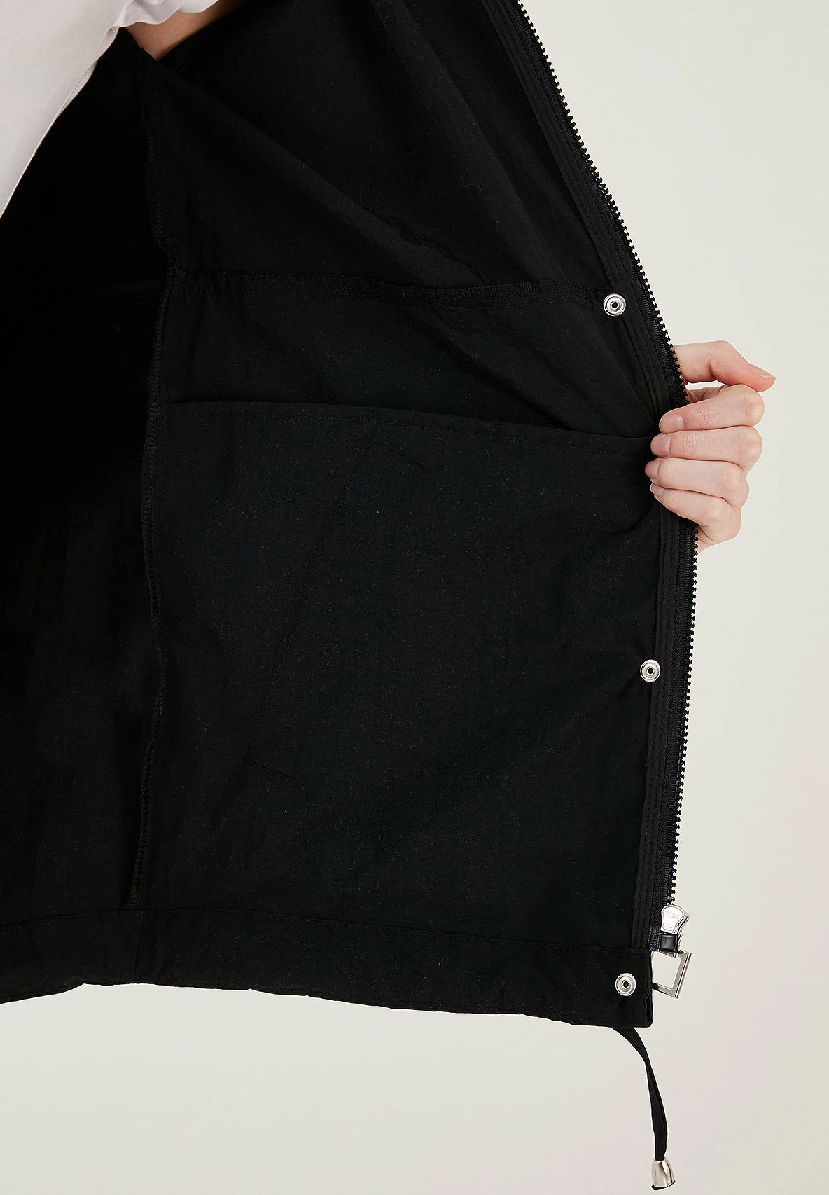 LELA Regular Fit - Parka - Black 6 LELA Regular Fit - Parka - Black - Afbeelding 4