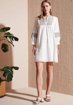 LELA Regular Fit - Jurk - White 9 LELA Regular Fit - Jurk - White -LELA Winkel 763cdfc265a84cac8103290ae8e00444