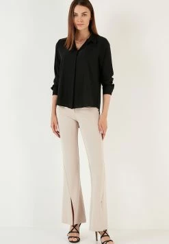 LELA Overhemdblouse - Black -LELA Winkel 776f3f6ed6c54749af23b81cd886449f